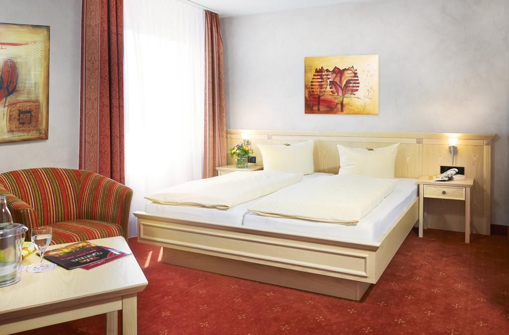 Die Tenne Otel Willingen  Oda fotoğraf